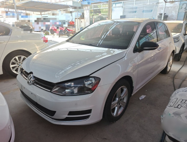 Volkswagen Golf 2017 car image 