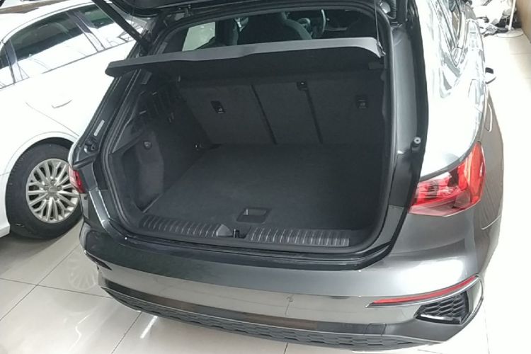 Audi A3 2021 car image #19
