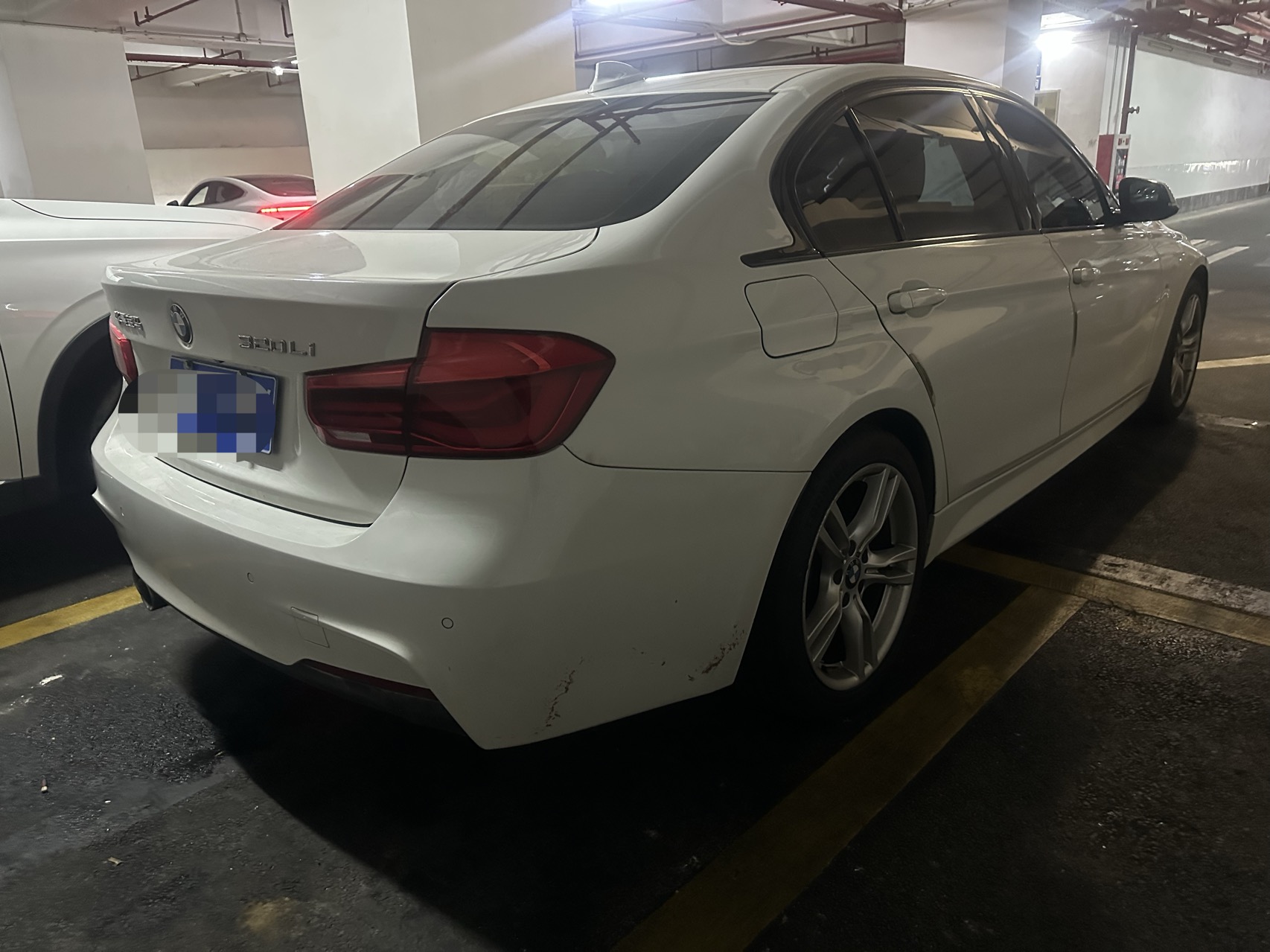 BMW 3 Series 2019 #6 BMW 3 Series 2019 car image #6