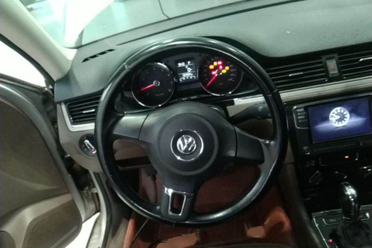 Volkswagen Bora 2014 #11 Volkswagen Bora 2014 imagen de coche #11