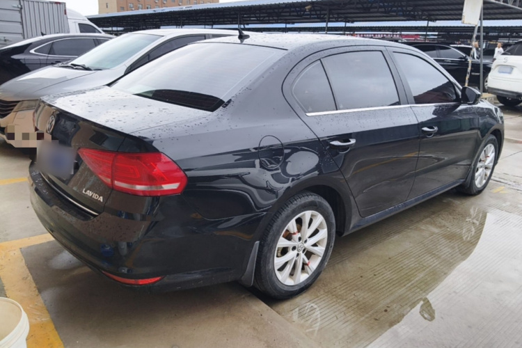 Volkswagen Lavida 2016 car image #7