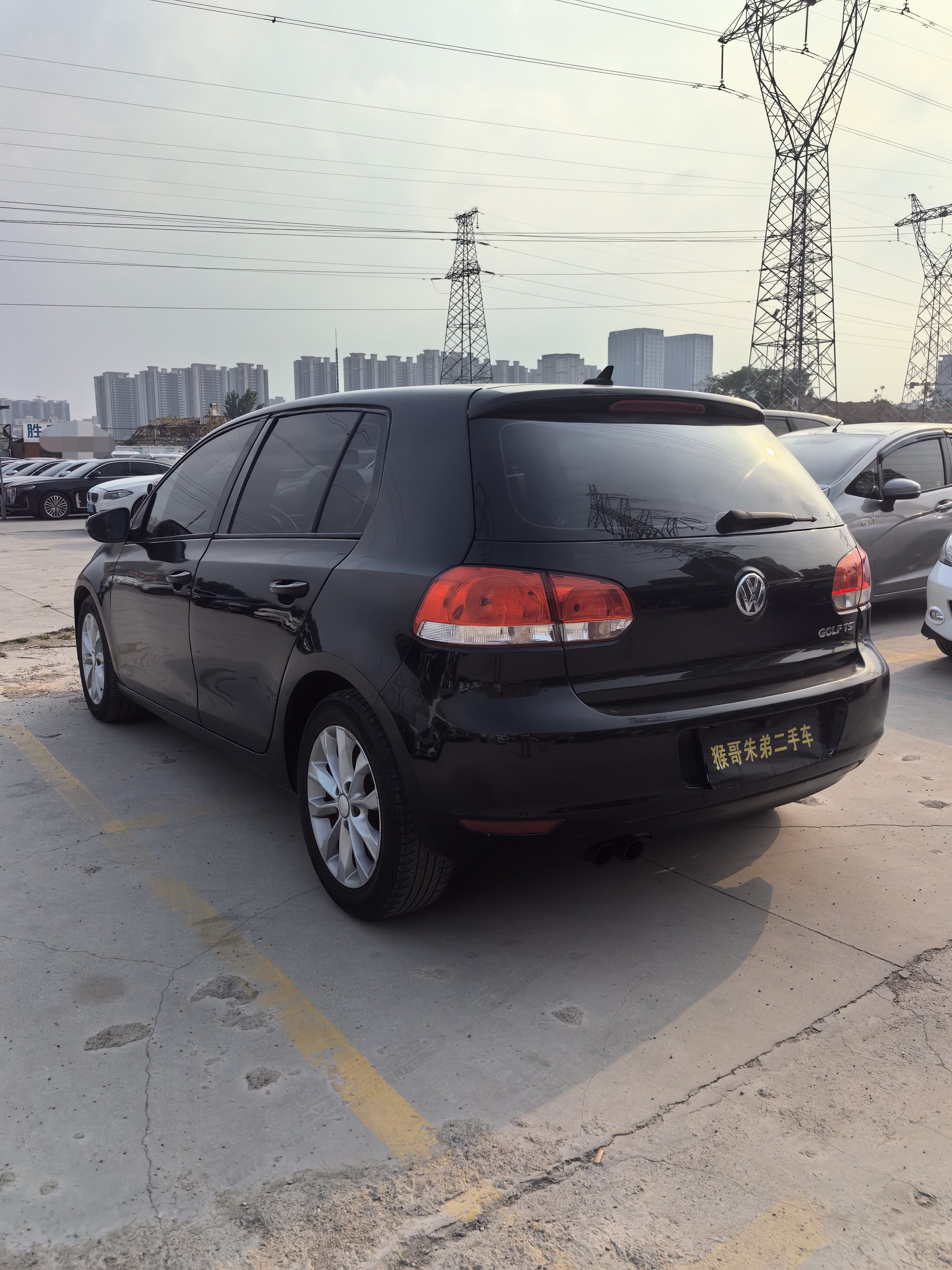 Volkswagen Golf 2010 #4 Volkswagen Golf 2010 car image #4
