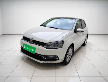 Volkswagen Polo 2015 car image 