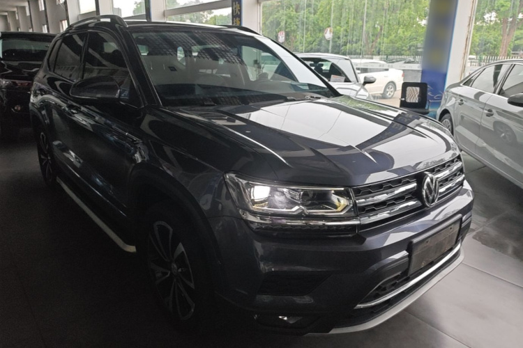 Volkswagen Tharu 2020 car image #4