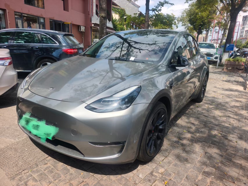 Tesla Model Y 2022 Tesla Model Y 2022 car image