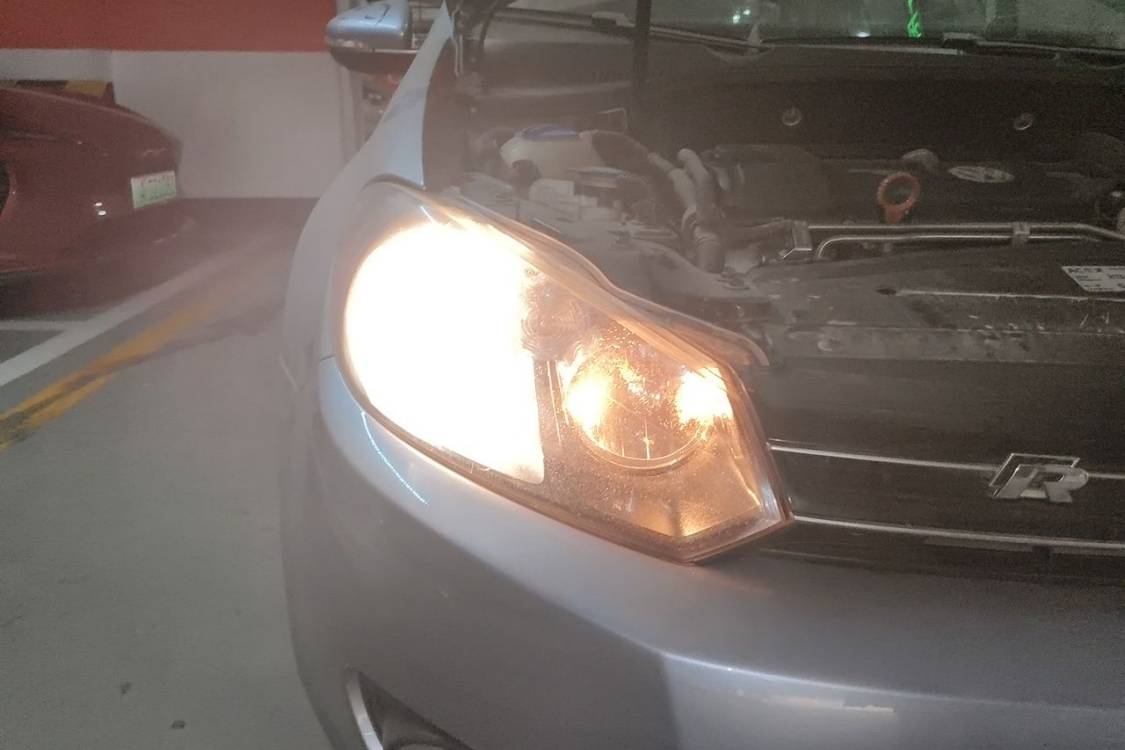 Volkswagen Golf 2012 car image #7