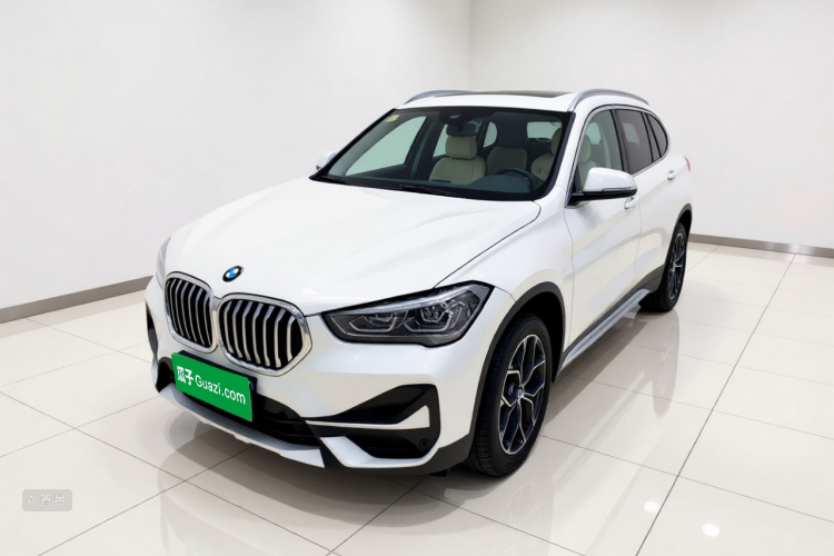 BMW X1 2021 car image #2