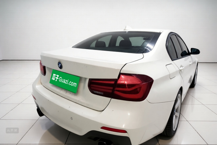 BMW 3 Series 2019 car image #6