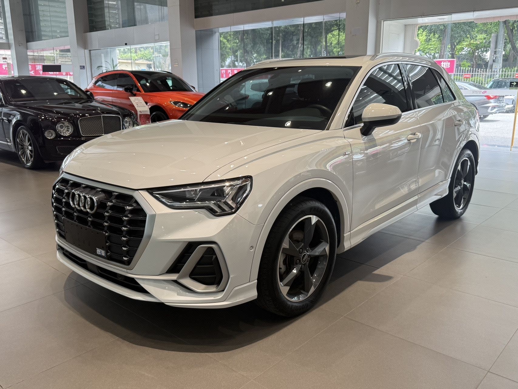 Audi Q3 2023 Audi Q3 2023 car image