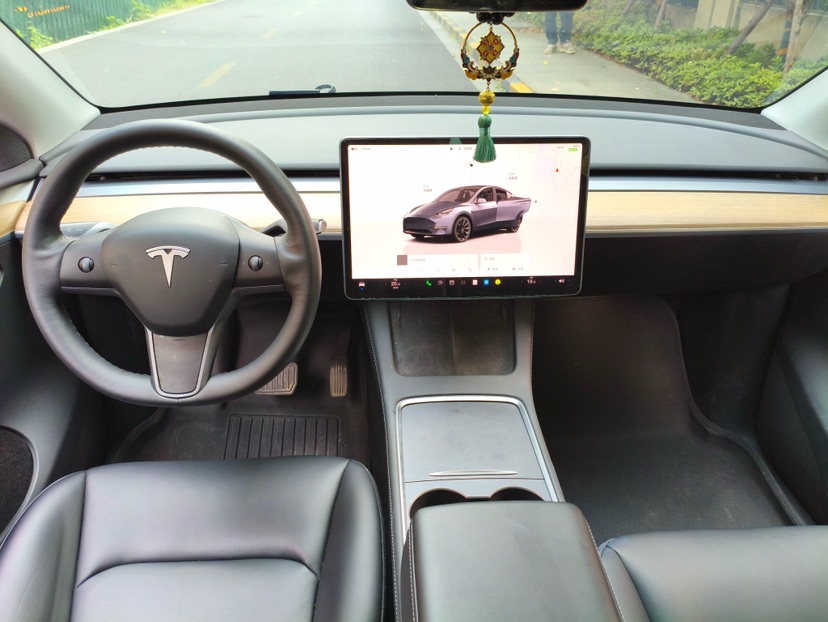 Tesla Model Y 2022 #7 Tesla Model Y 2022 car image #7