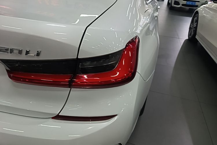 BMW 3 Series 2021 #8 BMW 3 Series 2021 immagine di auto #8
