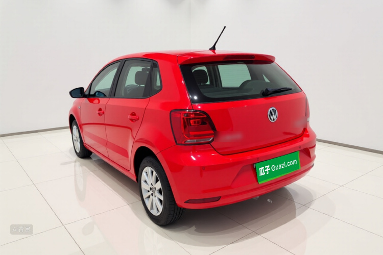 Volkswagen Polo 2015 #5 Volkswagen Polo 2015 car image #5