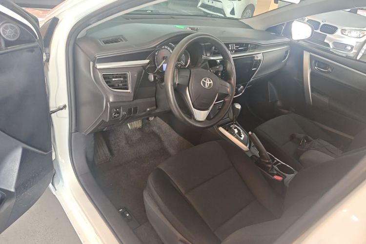 Toyota Corolla 2016 car image #16