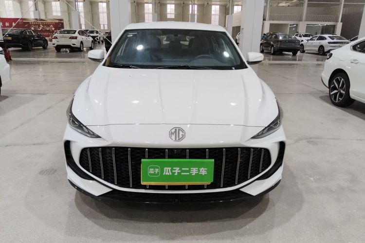 MG 5 2025 imagen de coche #3
