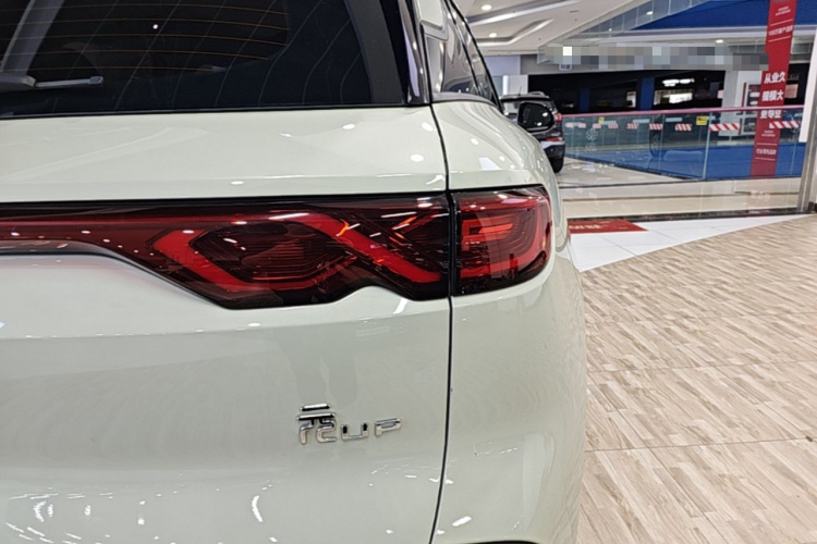 BYD YuanUP 2024 car image #8