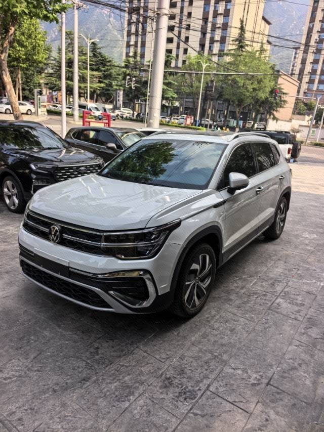 2024 2024 car image