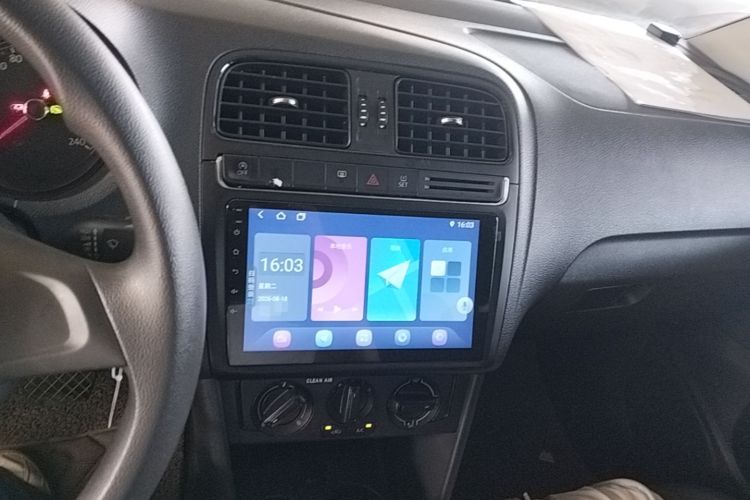 Volkswagen Polo 2019 #13 Volkswagen Polo 2019 car image #13