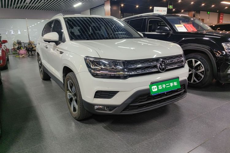 Volkswagen Tharu 2021 car image #4