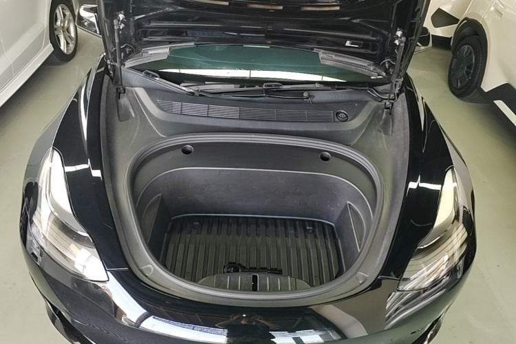 Tesla Model 3 2021 #20 Tesla Model 3 2021 car image #20