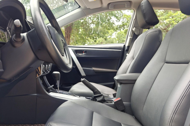 Toyota Corolla 2019 car image #6