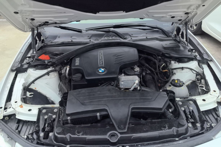 BMW 3 Series 2015 #22 BMW 3 Series 2015 car image #22
