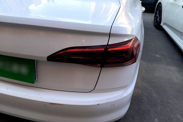 Volkswagen Bora 2019 #8 Volkswagen Bora 2019 car image #8