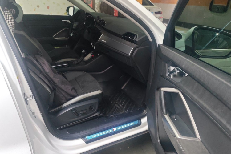Audi Q3 2022 #27 Audi Q3 2022 car image #27