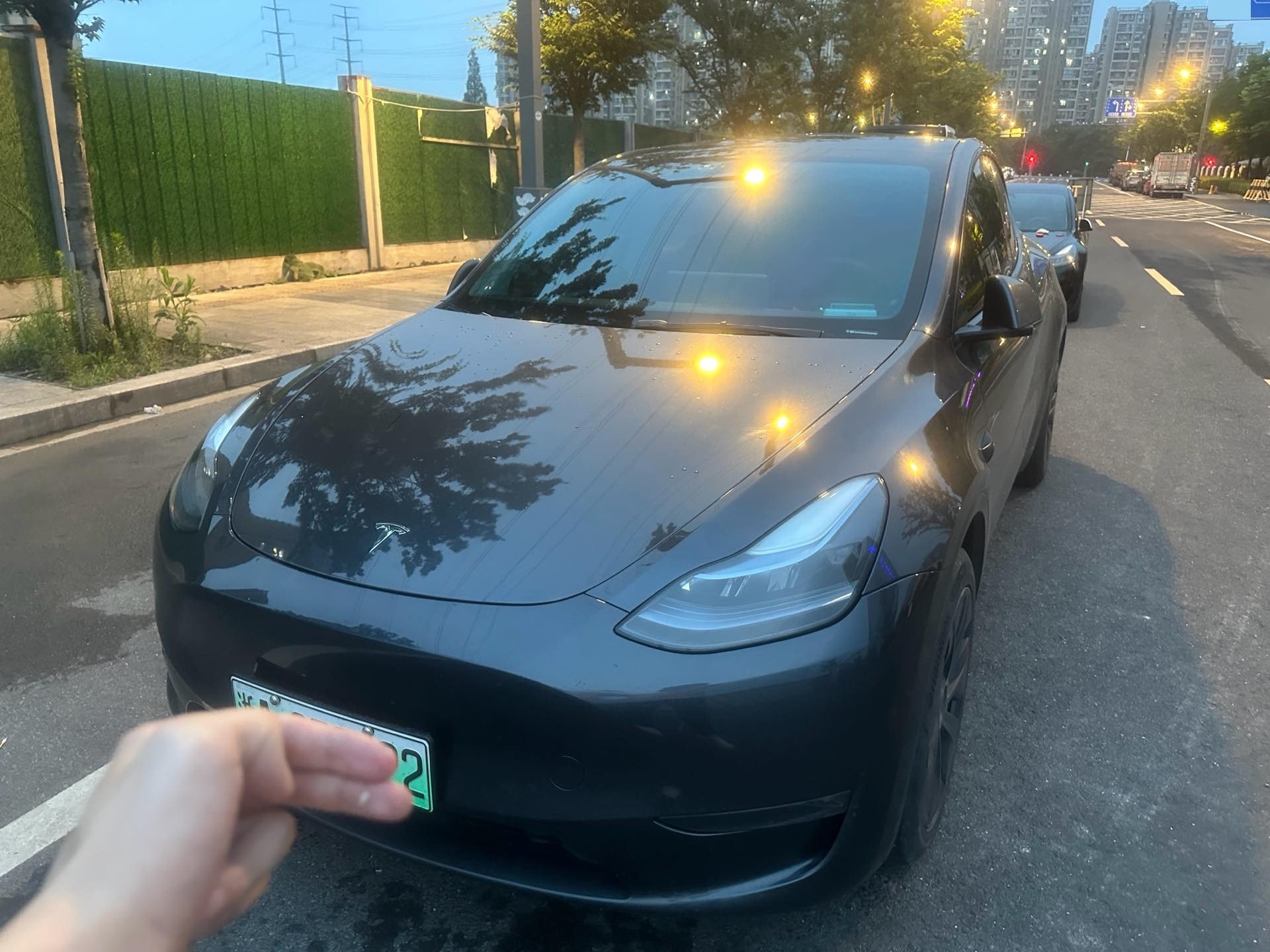 Tesla Model Y 2022 Tesla Model Y 2022 car image