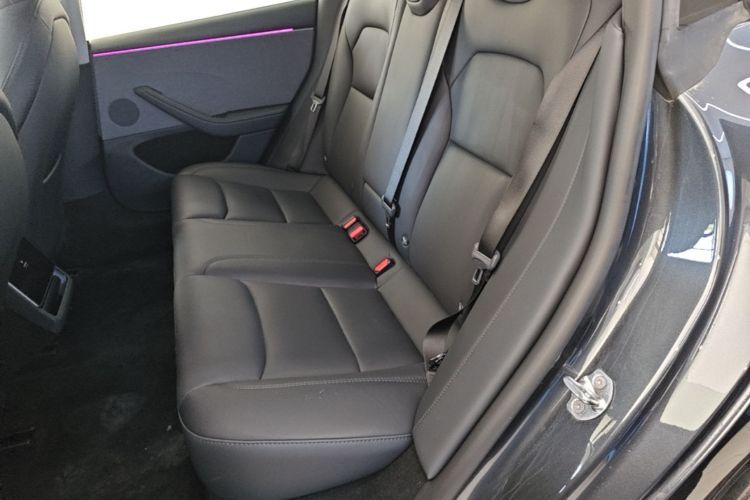 Tesla Model 3 2025 #17 Tesla Model 3 2025 car image #17