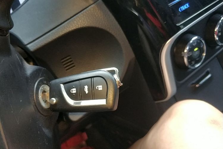 Toyota Corolla 2018 car image #14