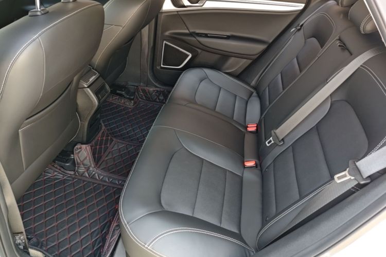 GEELY Emgrand GS 2020 car image #17