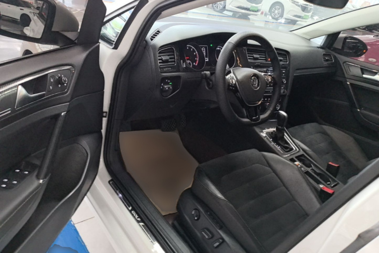 Volkswagen Golf 2018 #12 Volkswagen Golf 2018 car image #12