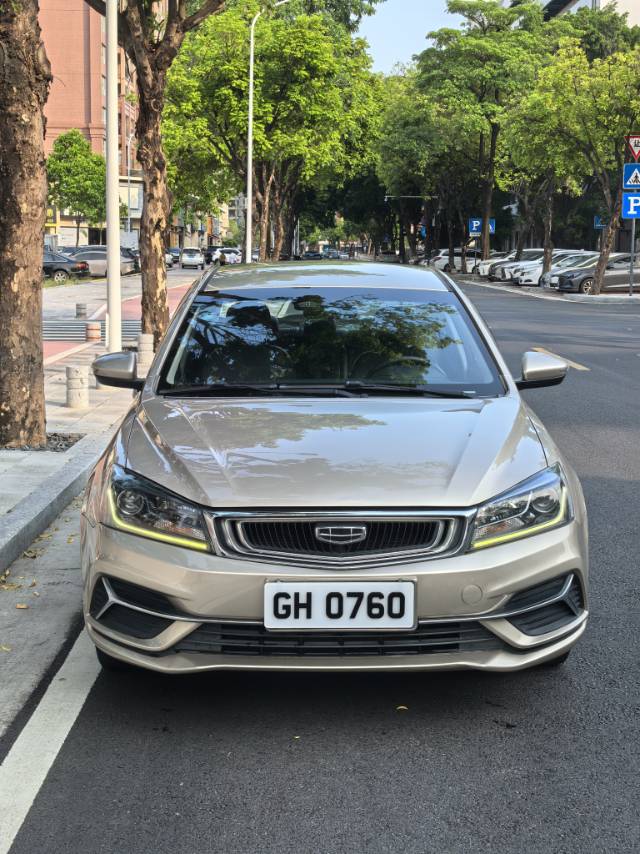 GEELY Emgrand 2019 #2 GEELY Emgrand 2019 car image #2