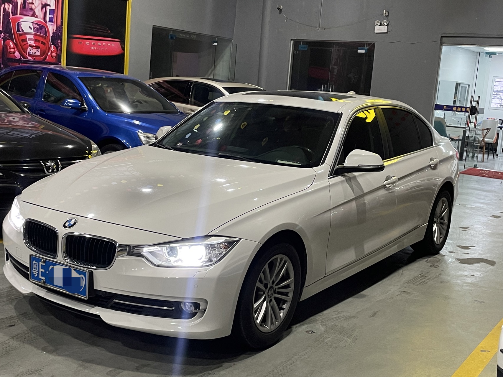 BMW 3 Series 2015 car image 