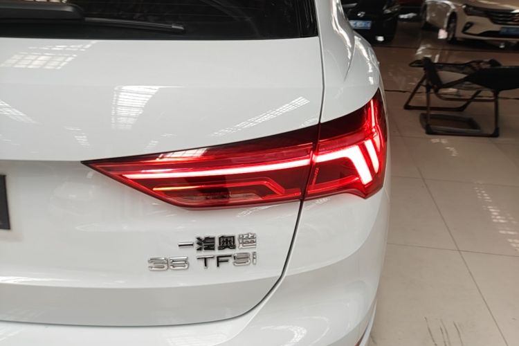 Audi Q3 2020 #8 Audi Q3 2020 car image #8