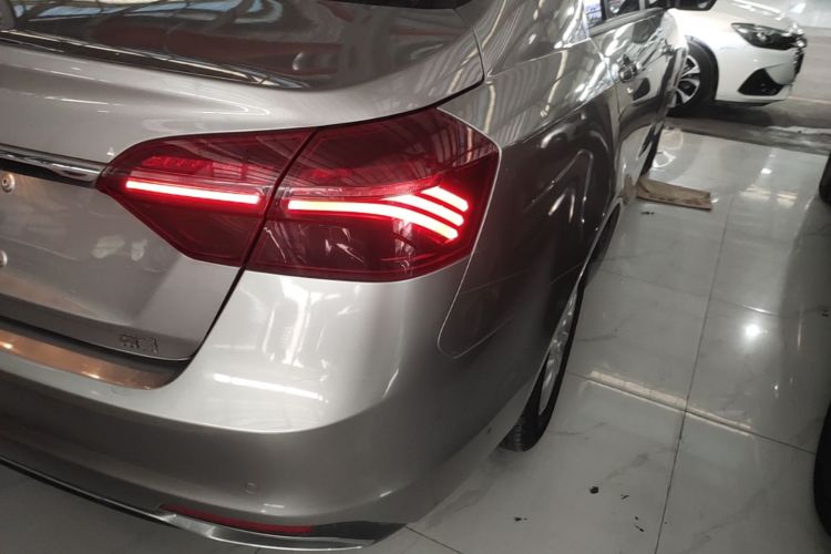 GEELY Emgrand 2020 #8 GEELY Emgrand 2020 car image #8