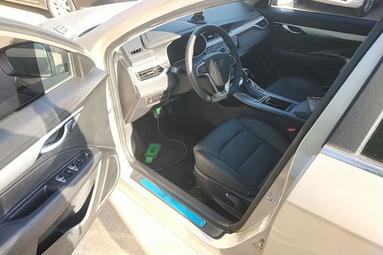 GEELY Emgrand 2018 #16 GEELY Emgrand 2018 car image #16
