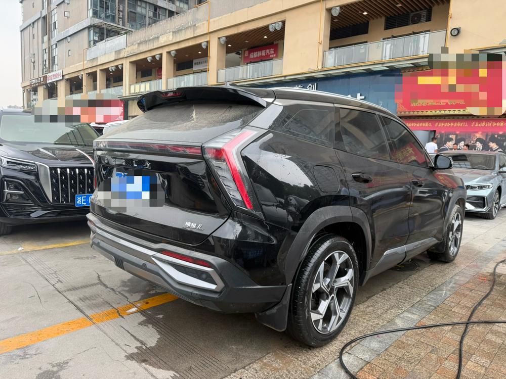 GEELY Boyue L 2023 صورة سيارة #6