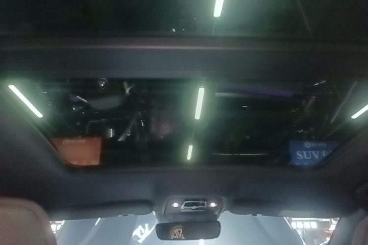 BYD Han 2022 car image #18