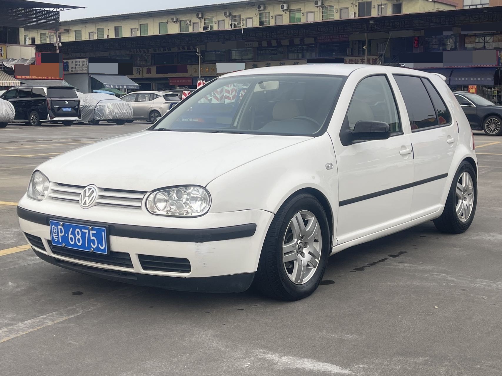 Volkswagen Golf 2005 Volkswagen Golf 2005 car image