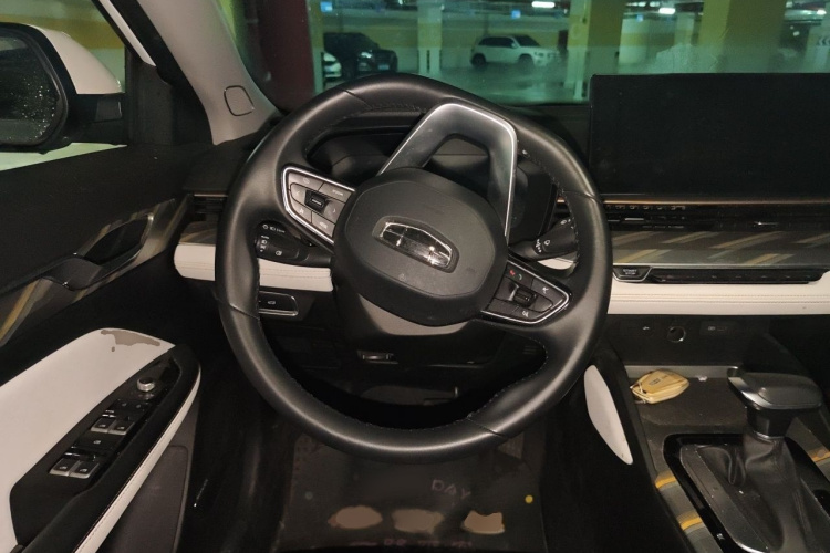 GEELY Emgrand L 2023 car image #15