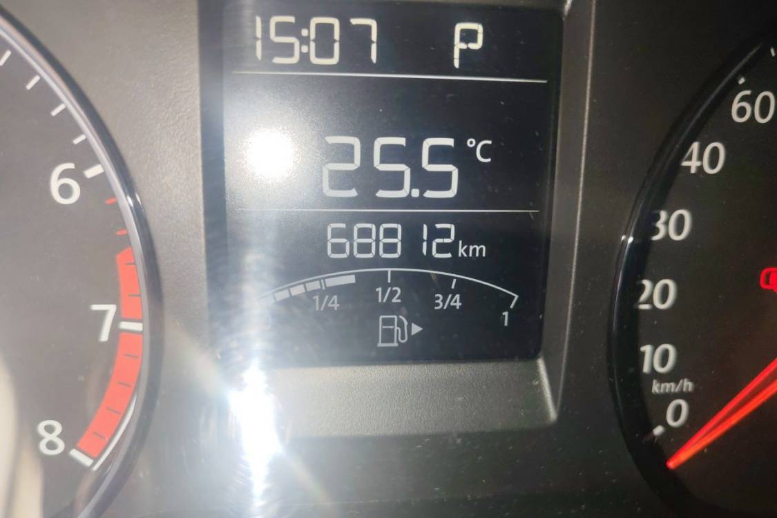 Volkswagen Polo 2016 car image #27