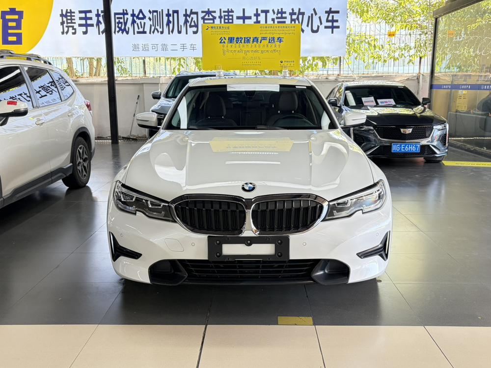 BMW 3 Series 2021 #2 BMW 3 Series 2021 car image #2