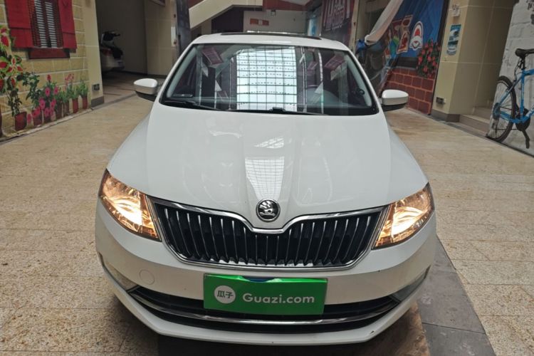 Skoda Rapid 2019 #3 Skoda Rapid 2019 car image #3