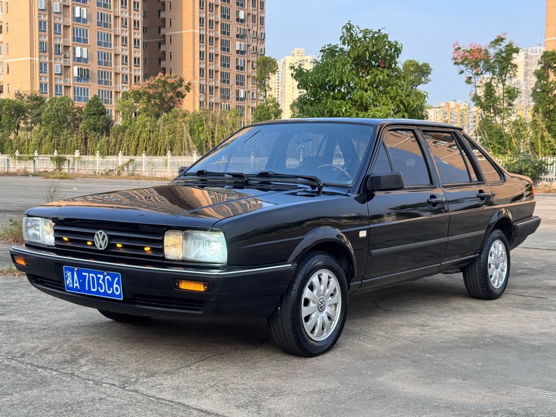 Volkswagen Santana Classic 2009 car image 