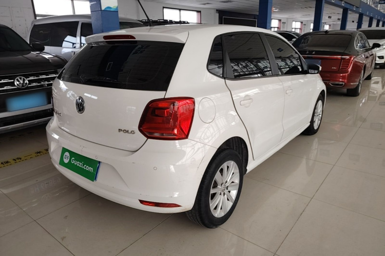 Volkswagen Polo 2015 #7 Volkswagen Polo 2015 car image #7