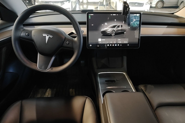 Tesla Model 3 2023 #10 Tesla Model 3 2023 car image #10