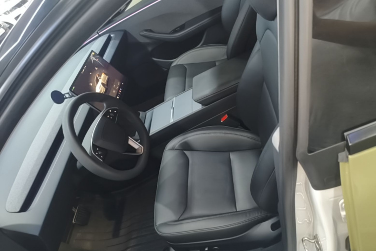 Tesla Model 3 2024 #19 Tesla Model 3 2024 car image #19