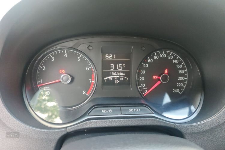Volkswagen Polo 2017 #13 Volkswagen Polo 2017 car image #13
