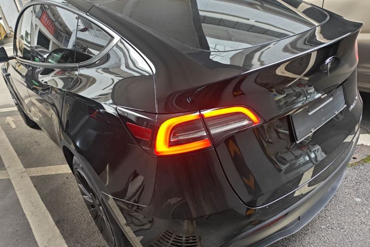 Tesla Model Y 2021 #7 Tesla Model Y 2021 immagine di auto #7